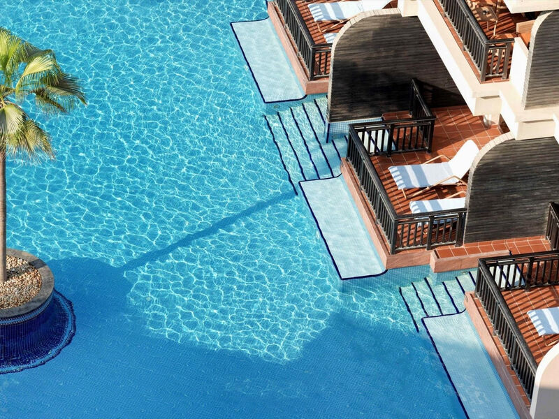 Anantara Dubai The Palm Resort