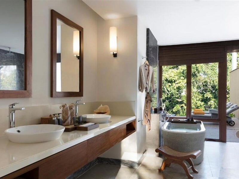 Anantara Peace Haven Resort 