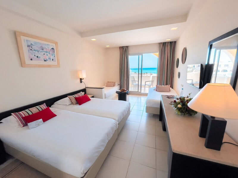 Hotel Anantaya Passikudah