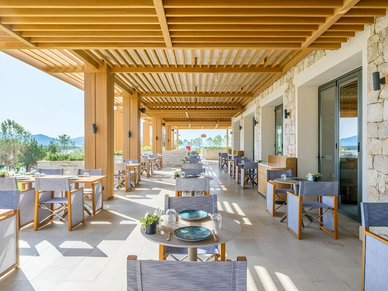 Anda Barut Collection