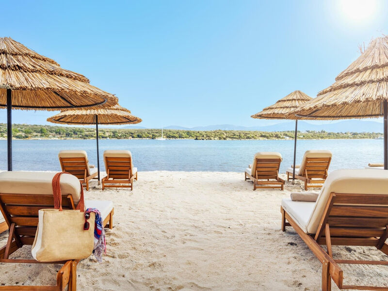 Anda Barut Collection