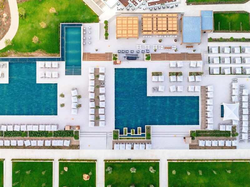 Anda Barut Collection