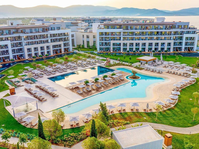 Anda Barut Collection