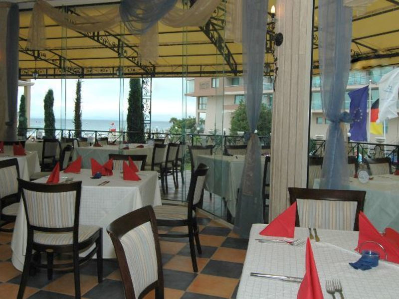 Andalusia/ Atrium