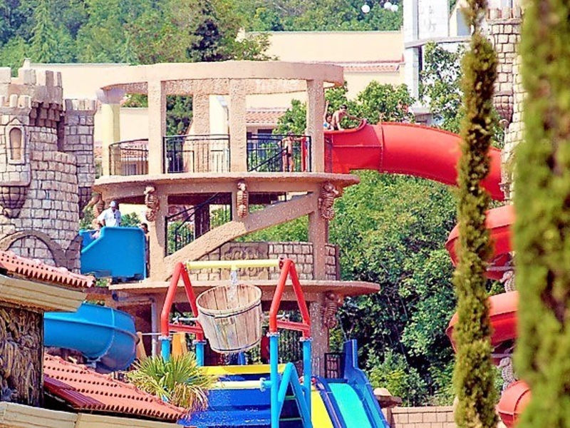 Andalusia/ Atrium