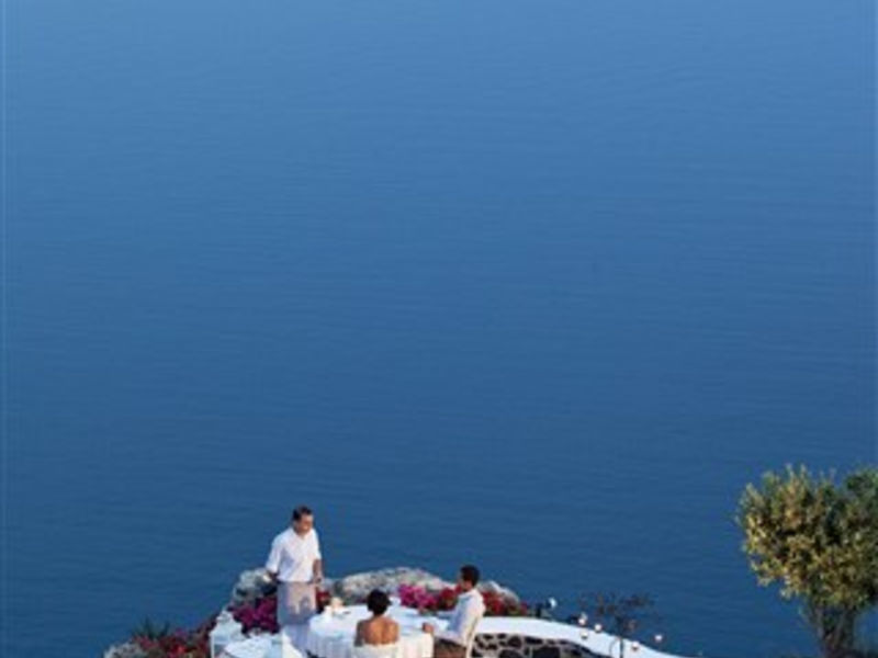 Andronis Luxury Suites