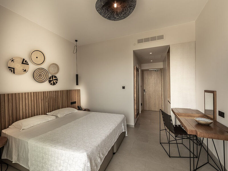 Anemi Hotel & Suites