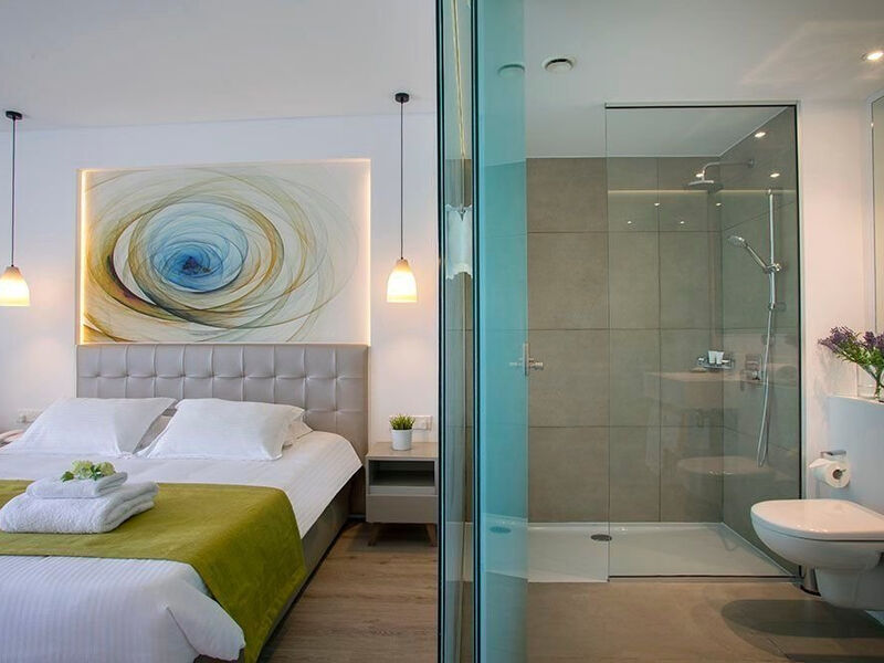 Anemi Hotel & Suites