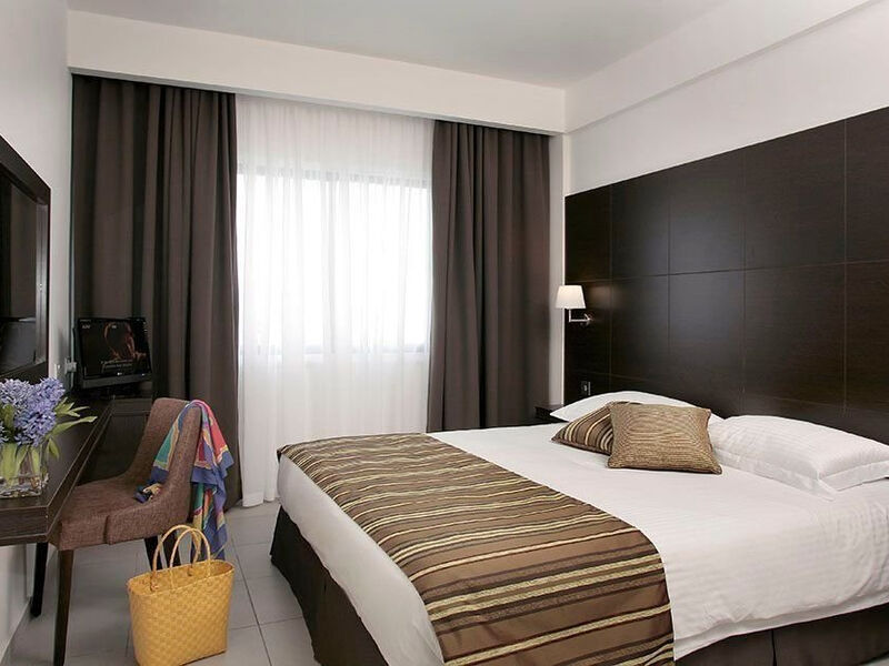 Anemi Hotel & Suites