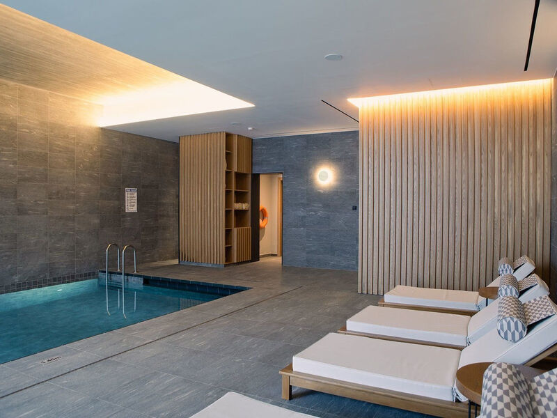 Anemi Hotel & Suites