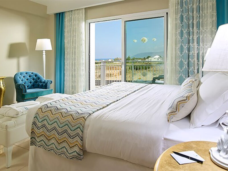 Anemos Luxury Grand Resort