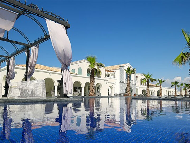 Anemos Luxury Grand Resort