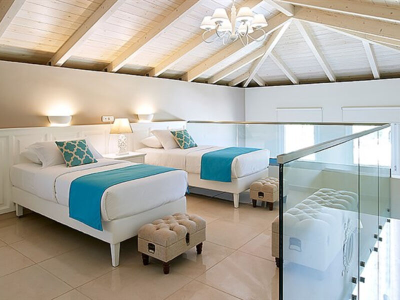 Anemos Luxury Grand Resort