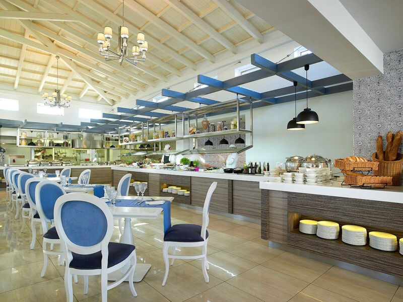Anemos Luxury Grand Resort