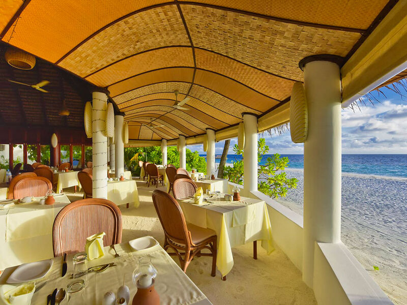 Angaga Island Resort & Spa