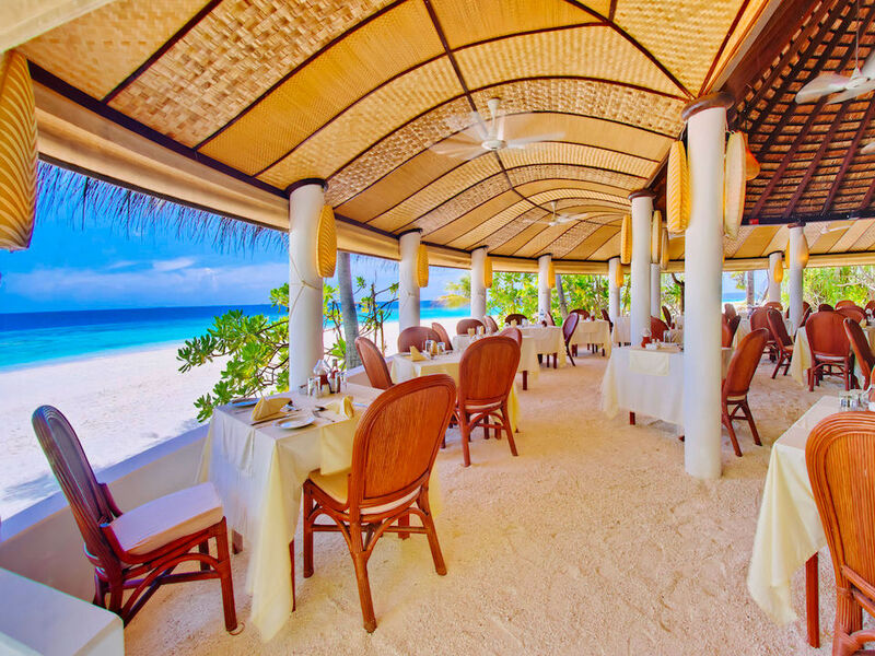 Angaga Island Resort & Spa
