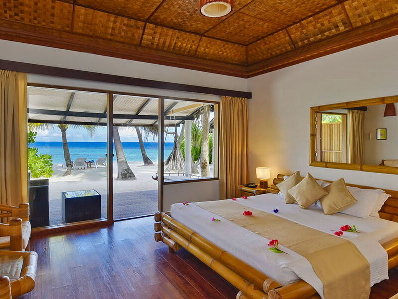 Angaga Island Resort & Spa