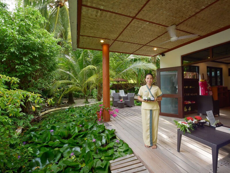 Angaga Island Resort
