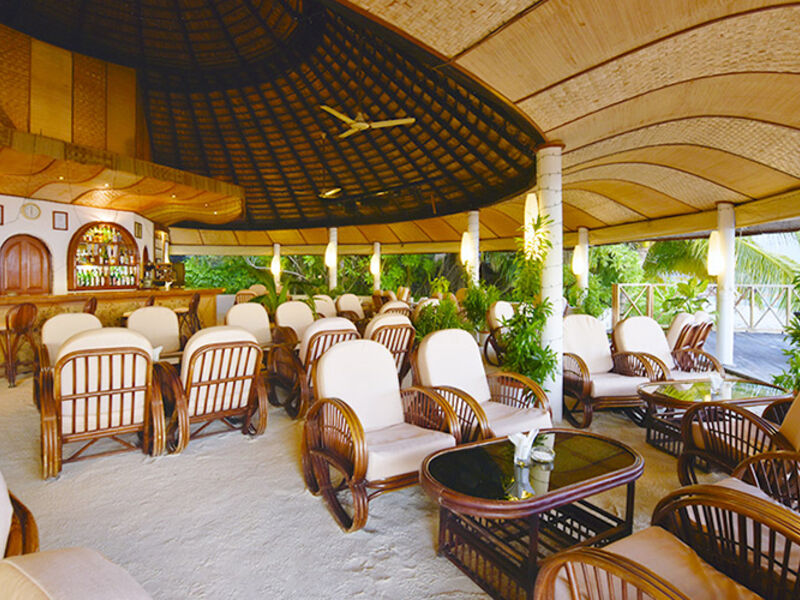 Angaga Island Resort & Spa
