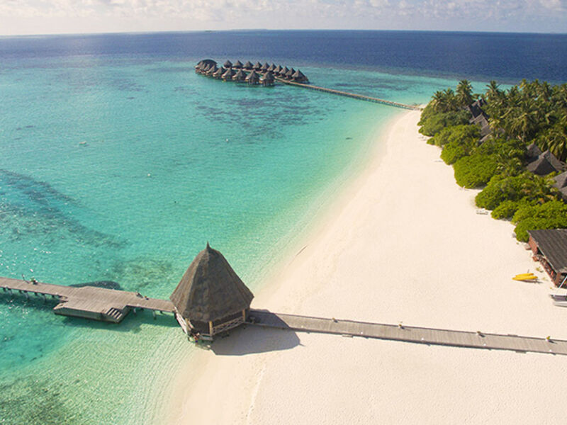Angaga Island Resort & Spa