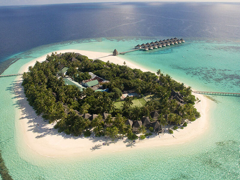 Angaga Island Resort & Spa