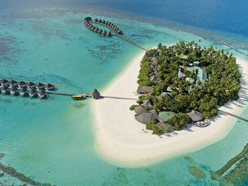 Angaga Island Resort & Spa
