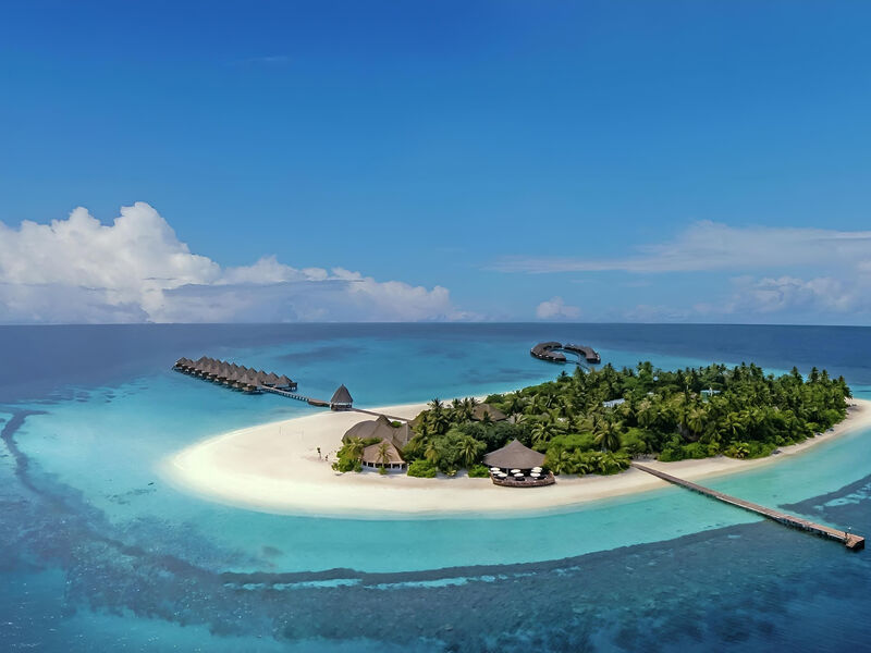 Angaga Island Resort & Spa