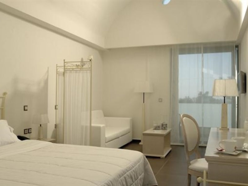 Angela Suites Boutique