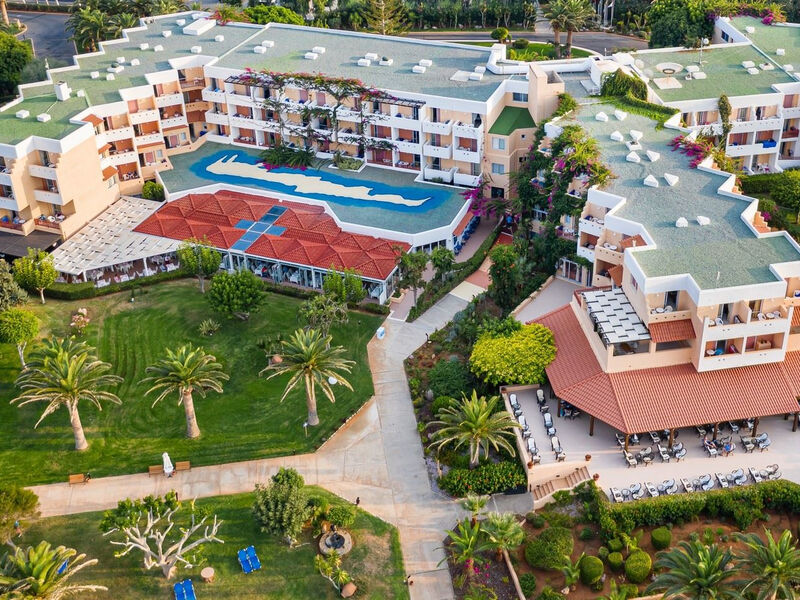 Anissa Beach Village