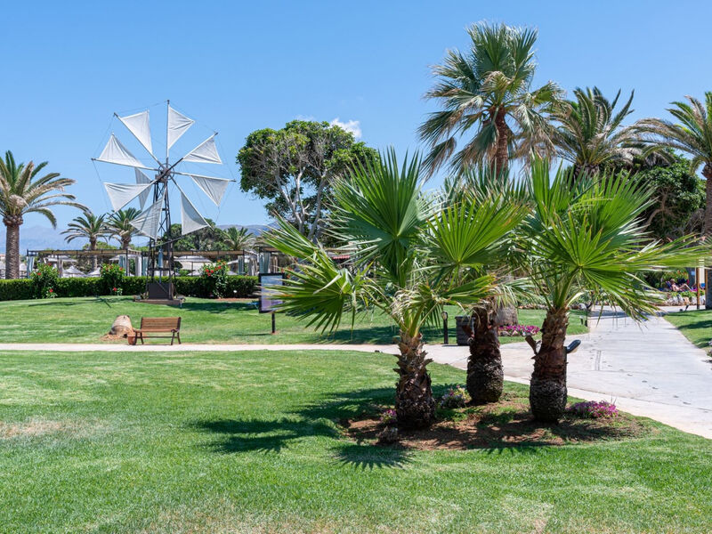 Anissa Beach Village