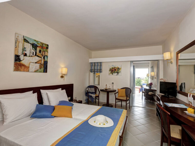 Anissa Beach Village