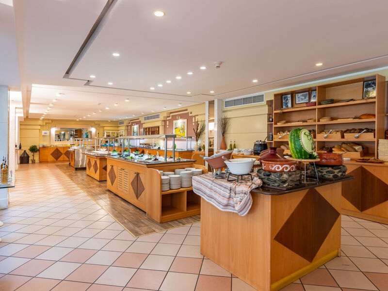 Anissa Beach Village