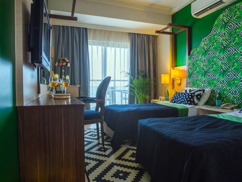 Anjeliq House