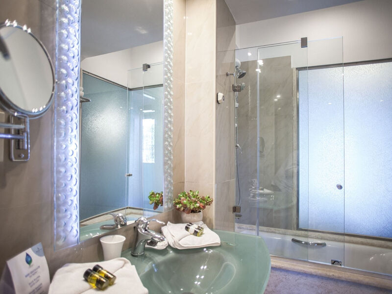 Anthemus Sea And Beach Hotel Spa