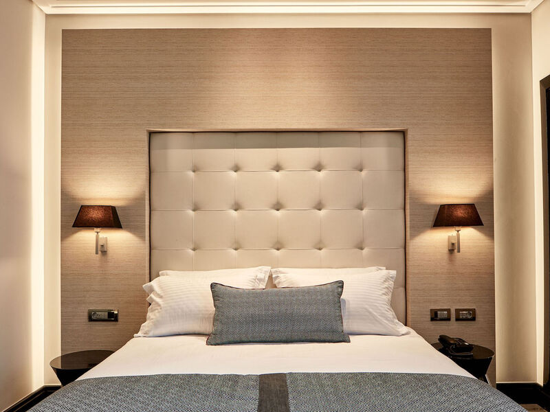 Antigon Urban Chic Hotel
