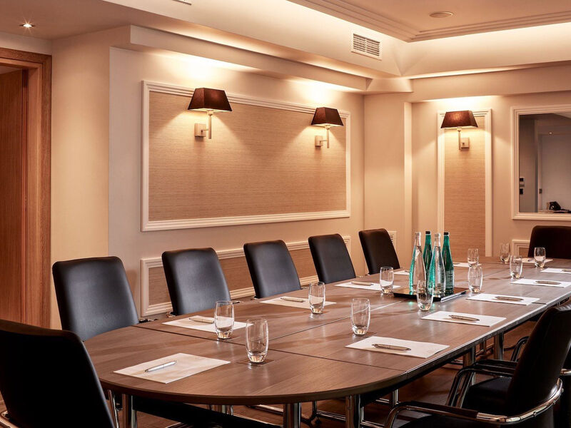 Antigon Urban Chic Hotel