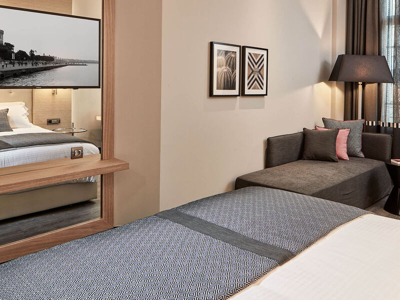 Antigon Urban Chic Hotel