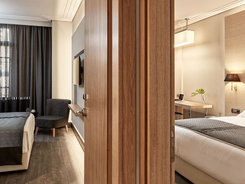 Antigon Urban Chic Hotel