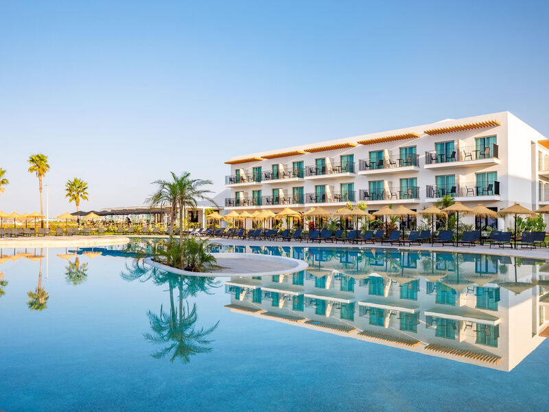 Ap Cabanas Beach & Nature