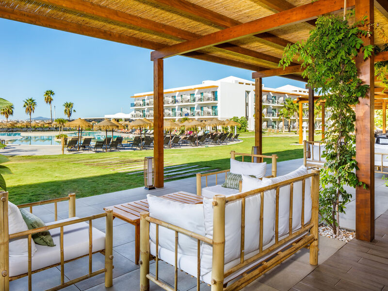 Ap Cabanas Beach & Nature