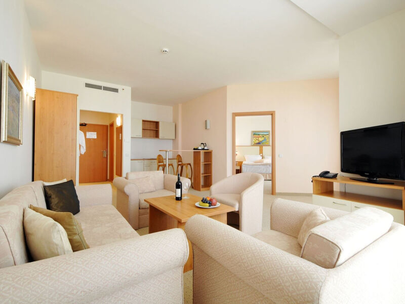 Apollo Golden Sands