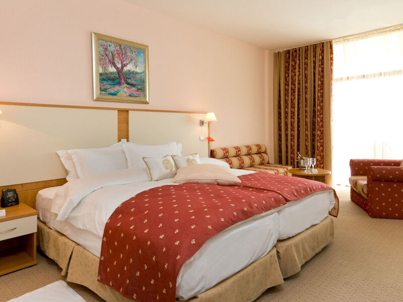Apollo Golden Sands