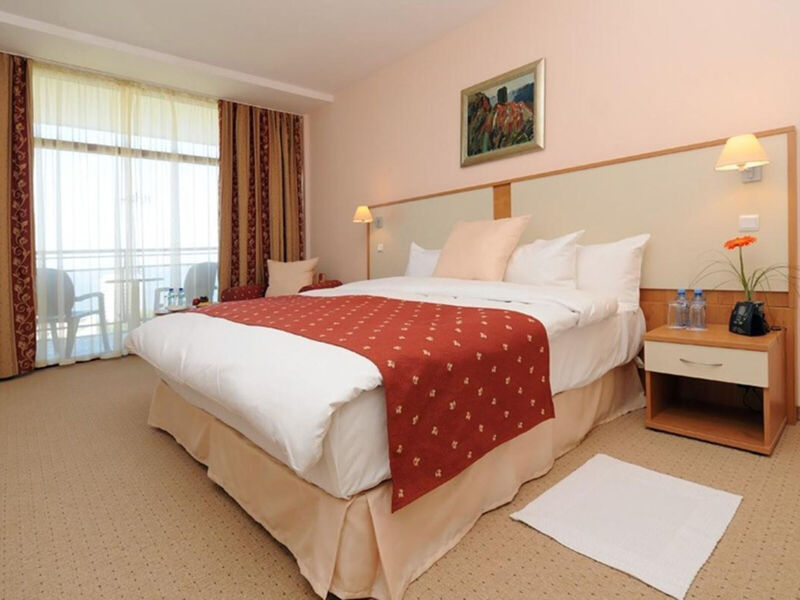 Apollo Golden Sands