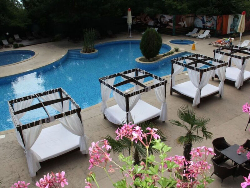Apollo Golden Sands