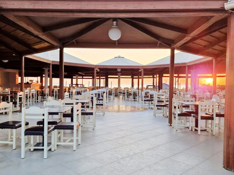 Apollonia Beach Resort & Spa