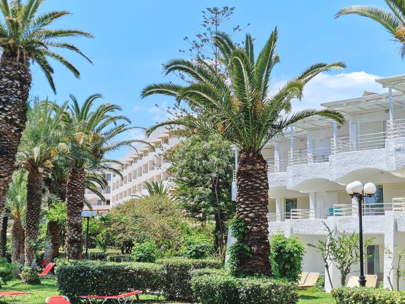 Apollonia Beach Resort & Spa