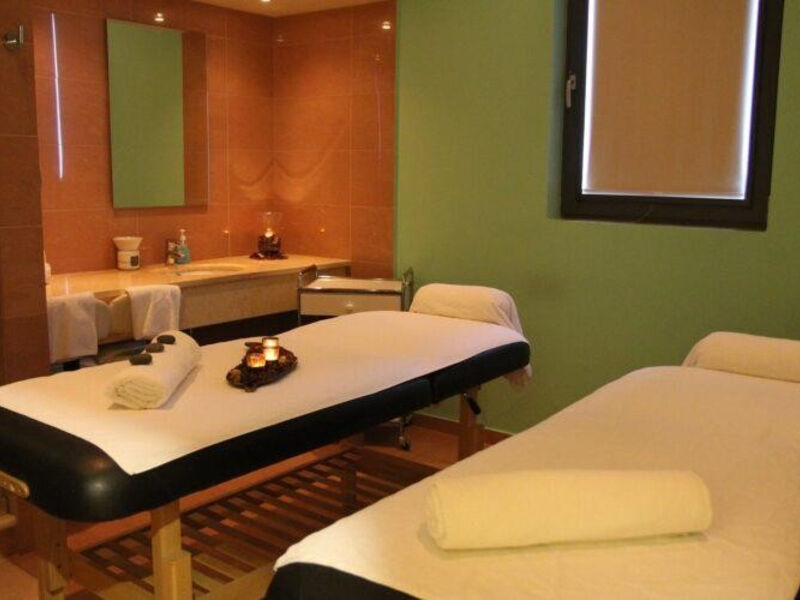 Apollonion Asterias Resort & Spa