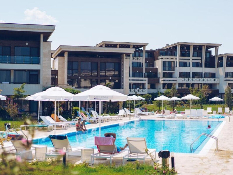 Apolonia Resort