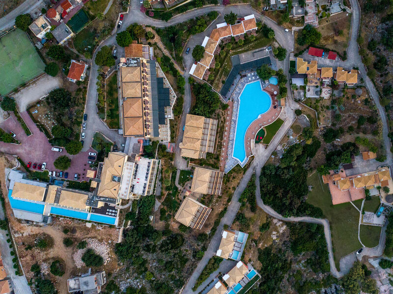 Apostolata Island Resort & Spa