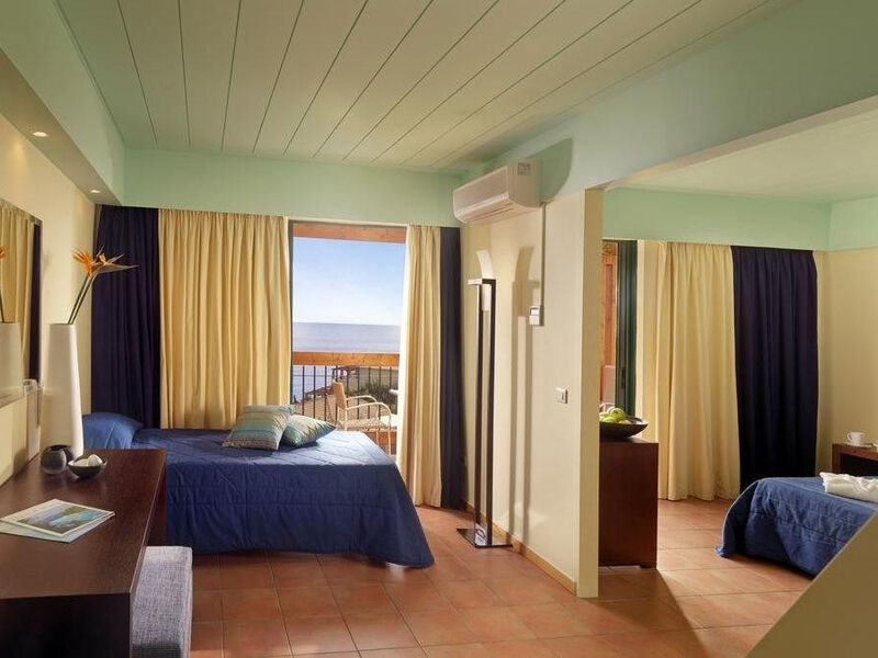 Apostolata Island Resort & Spa